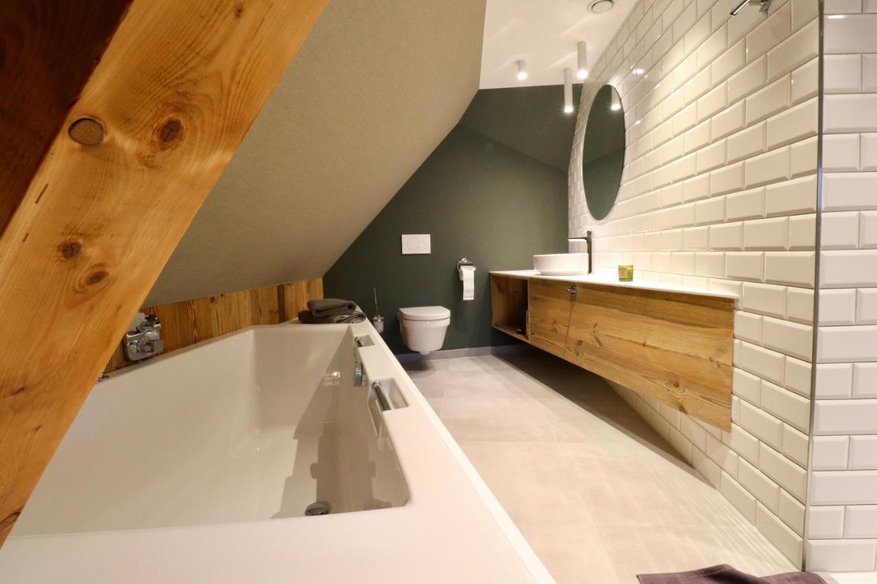 24 Holiday home *